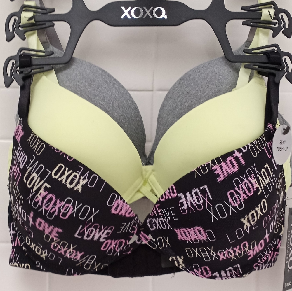 Sold  intimates sexy push up 3-pack 34C bras nwt